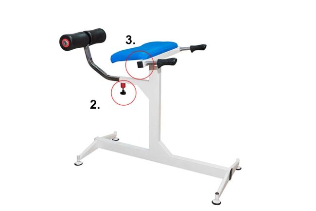 Trainingsgerät für Bein- und Armmuskeln mit Sterngriffen und Stopfen, isoliert auf weißem Hintergrund