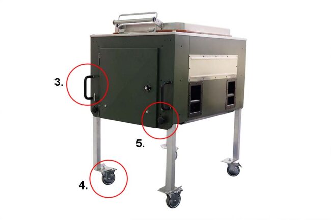 Mobile/adjustable oven on a steel frame with u-handle, apparatus rolls and star knobs