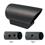 Das Bild zeigt eine schwarze Winkelgleitkappe aus Kunststoff für Rundrohre mit einer Montagebohrung. Die Kappe wird in zwei Ansichten gezeigt, von schräg vorne und von unten.